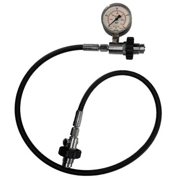Überströmschlauch mit Manometer